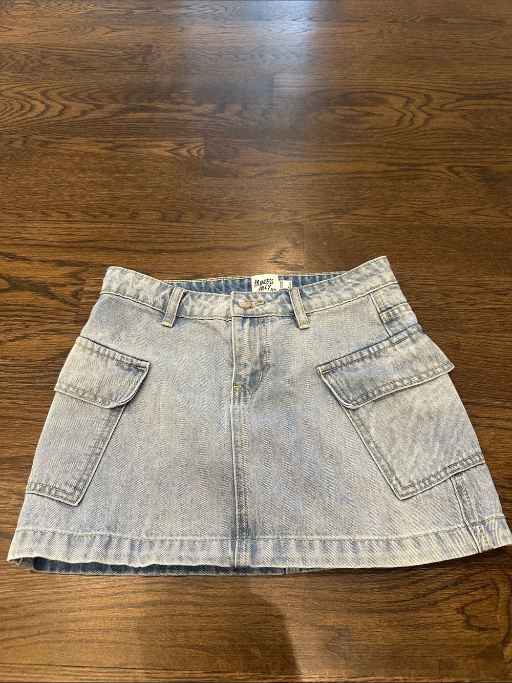 Princess Polly denim cargo skirt size 2
